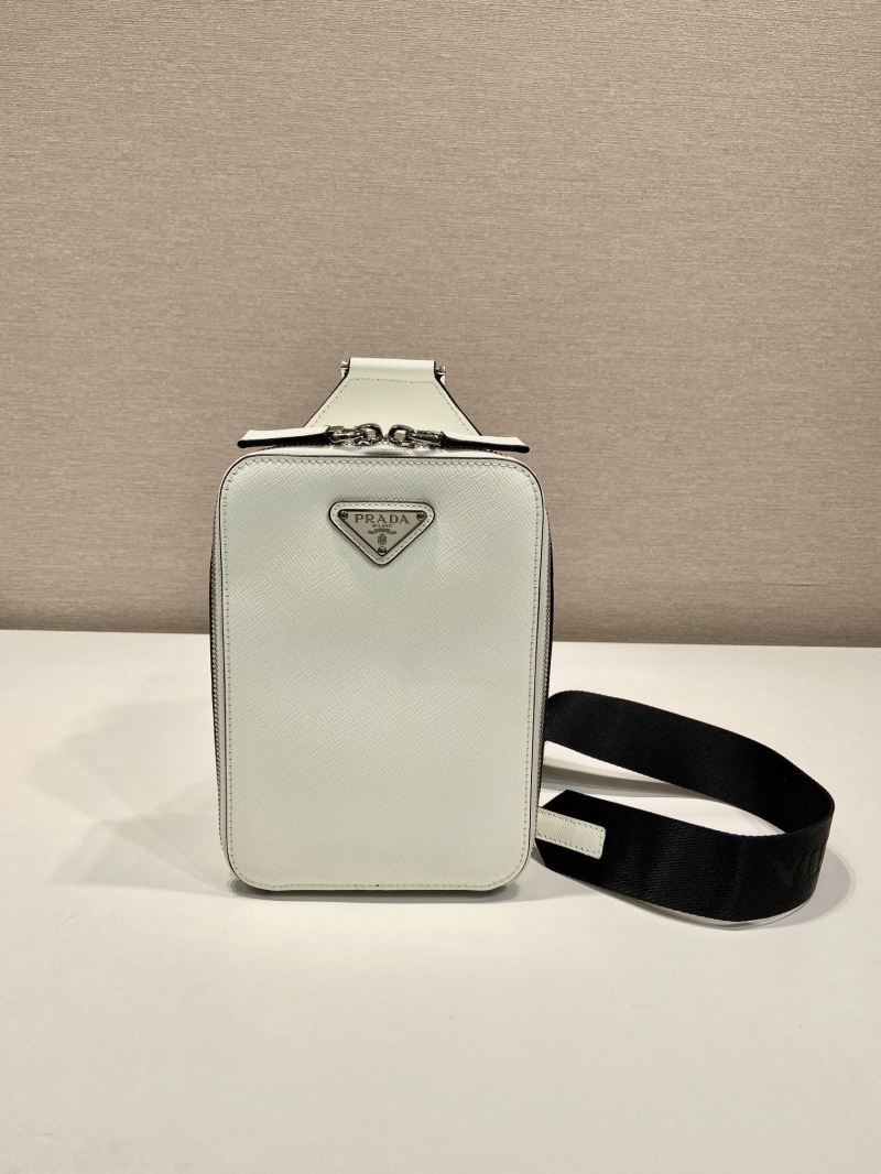 Pra*a waist chest packs
